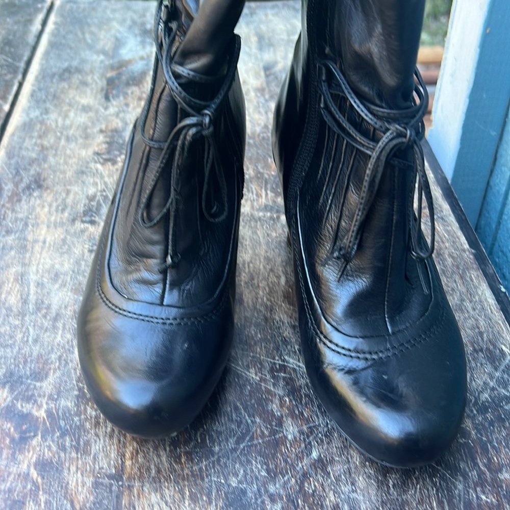 Earthies Elganza ankle heeled boots cos-play stylish old timey soft leather sz 7 - Picture 3 of 11